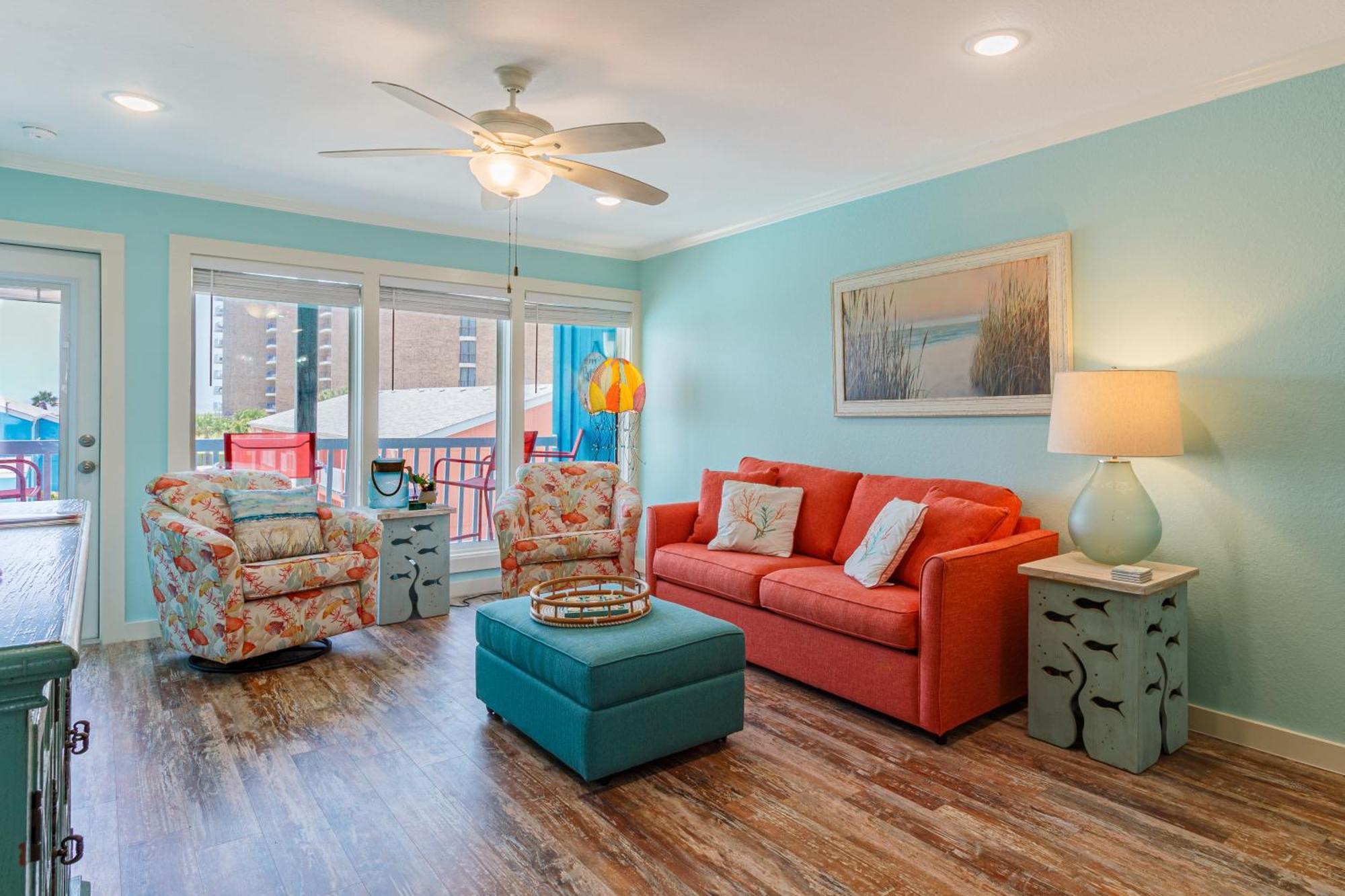 Executive Keys On The Port Aransas