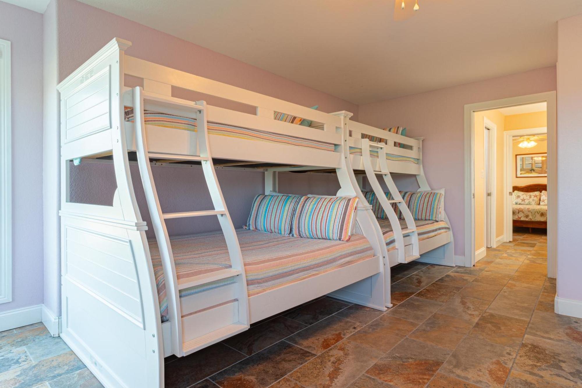 Executive Keys On The 2* Port Aransas